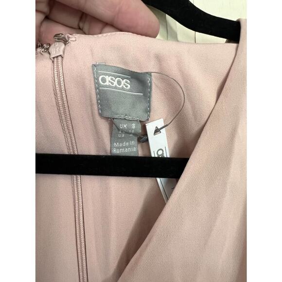 NWT ASOS size 4 blush pink faux wrap dress - Picture 3 of 4